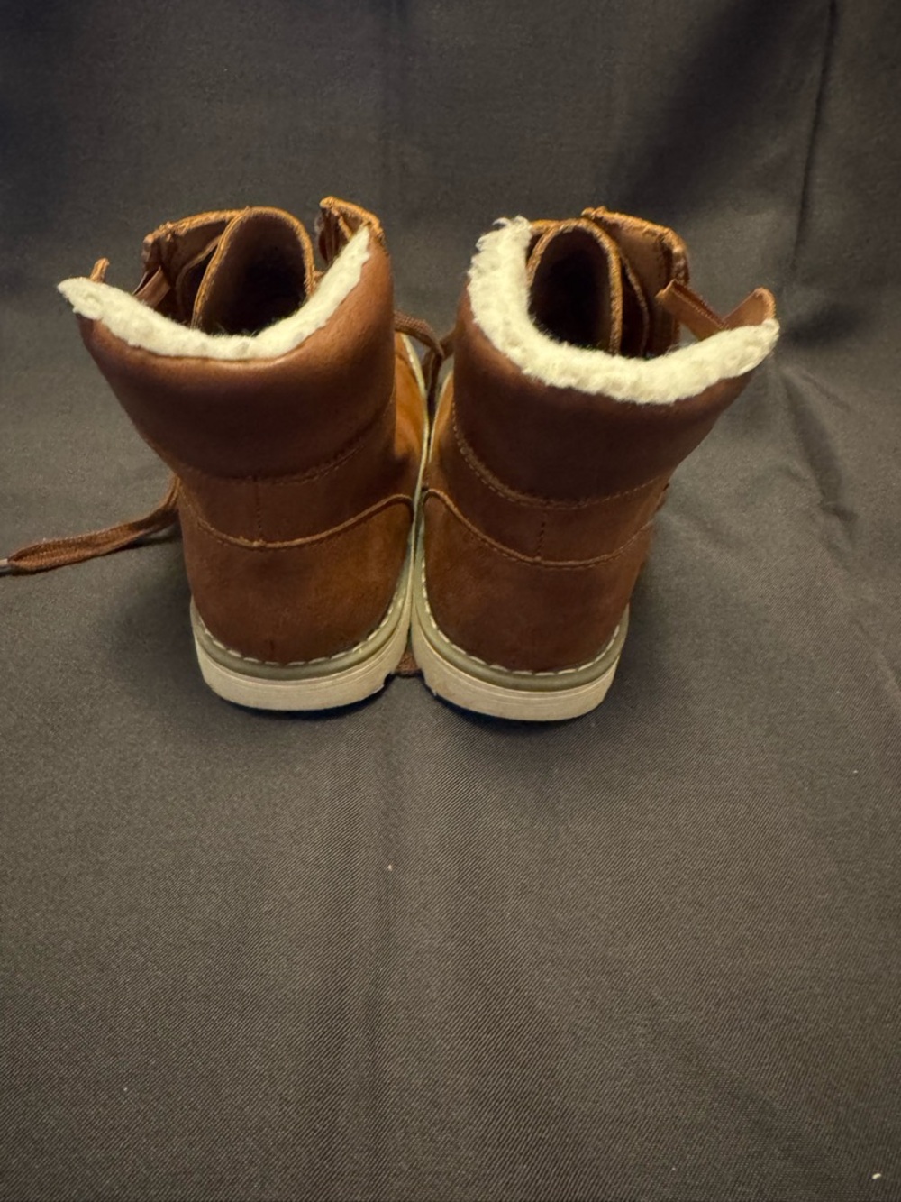 EUC- Toddler Boys Old Navy Brown Boots size 11 - Picture 9 of 12